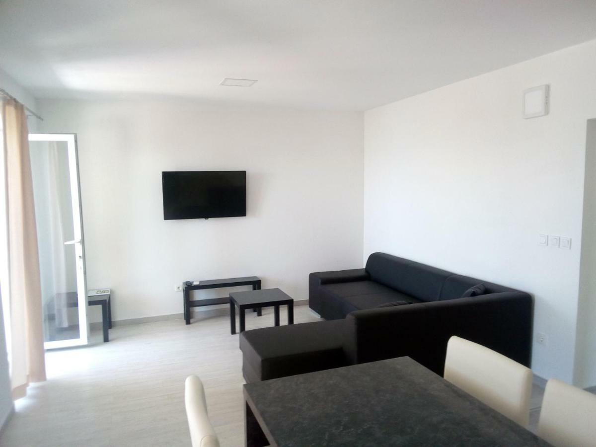 Apartmani Marija Jakir 布雷拉 外观 照片