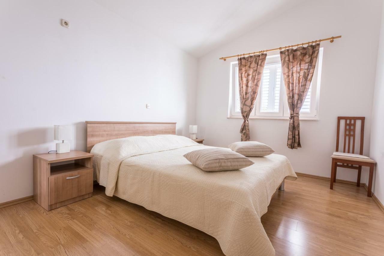 Apartmani Marija Jakir 布雷拉 外观 照片