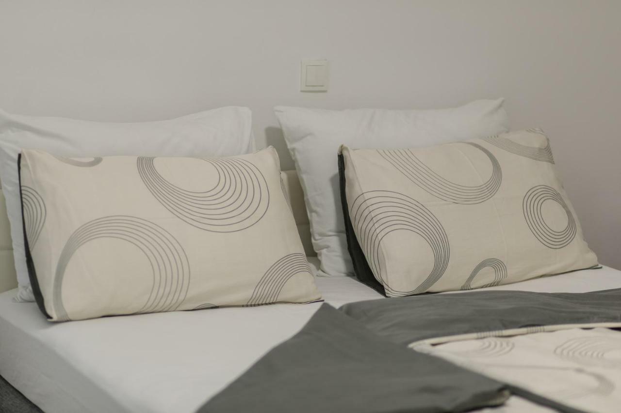 Apartmani Marija Jakir 布雷拉 外观 照片
