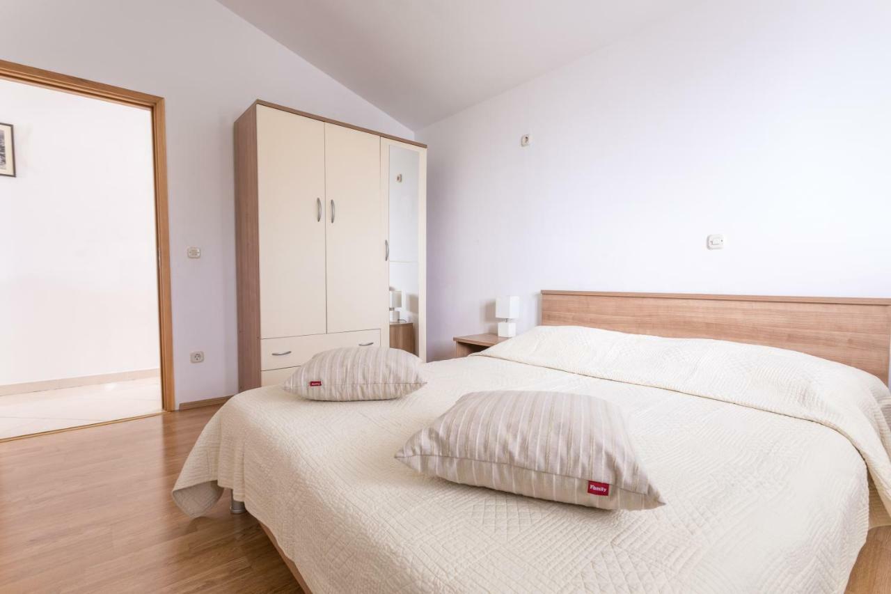 Apartmani Marija Jakir 布雷拉 外观 照片