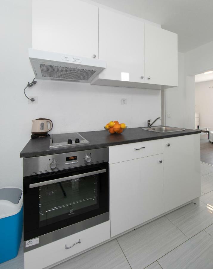 Apartmani Marija Jakir 布雷拉 外观 照片